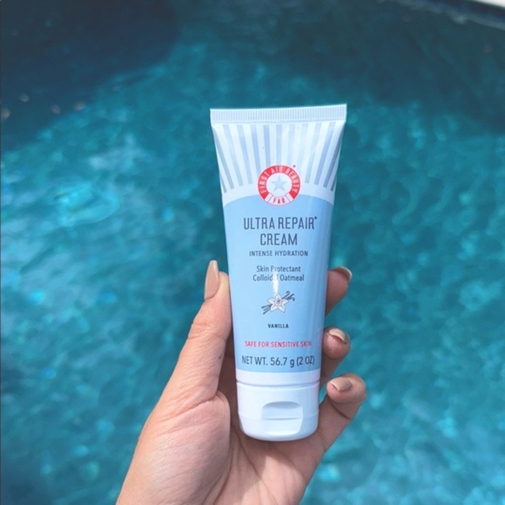 First Aid Beauty Ultra Repair Cream